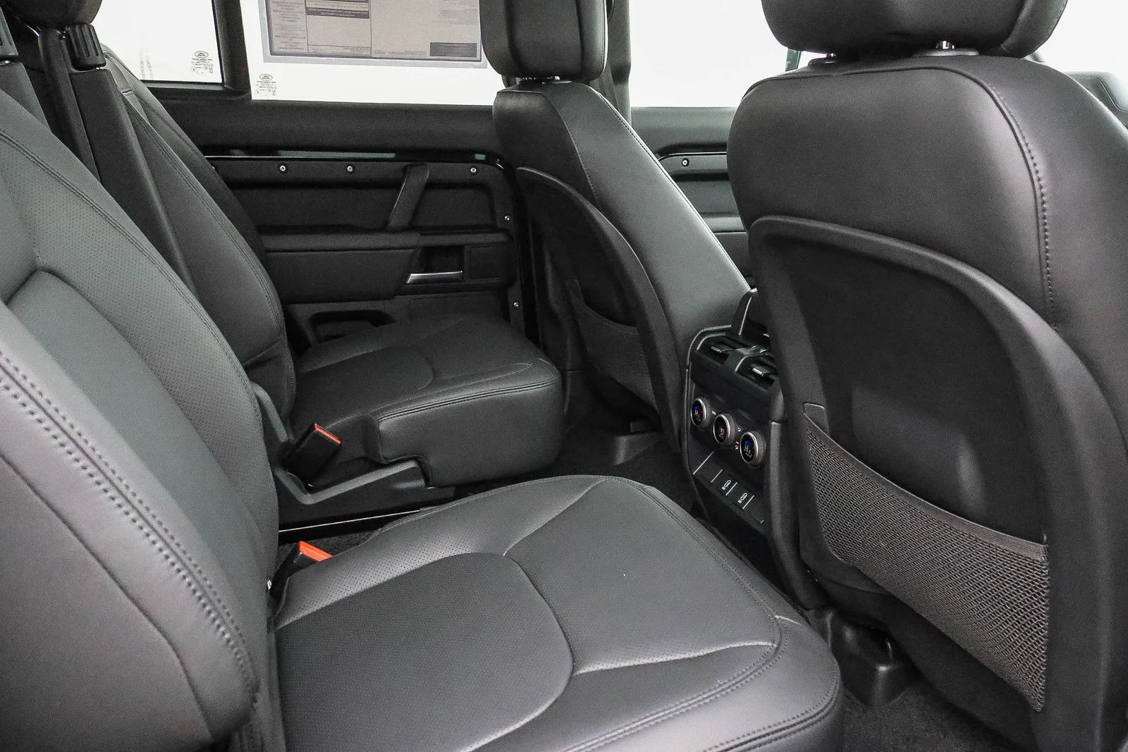 New 2026 Santorini Black Land Rover S image 20