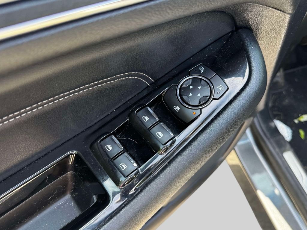 Used 2019 Gray Ford Titanium image 14