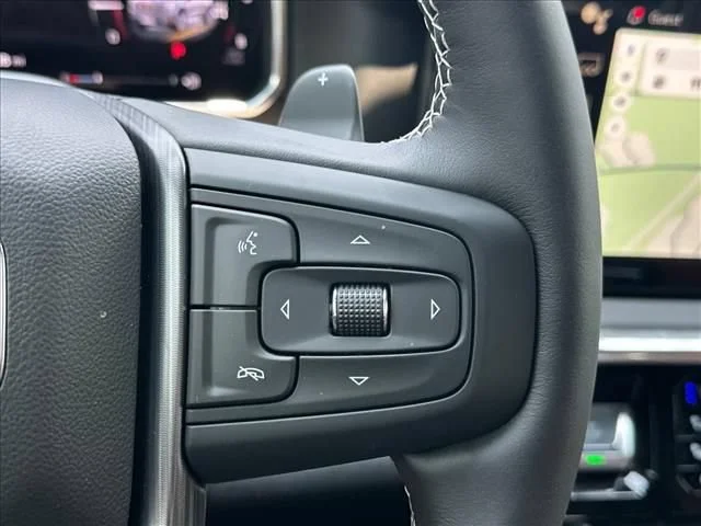 New 2026 Glacier White Tricoat GMC Denali Ultimate image 33