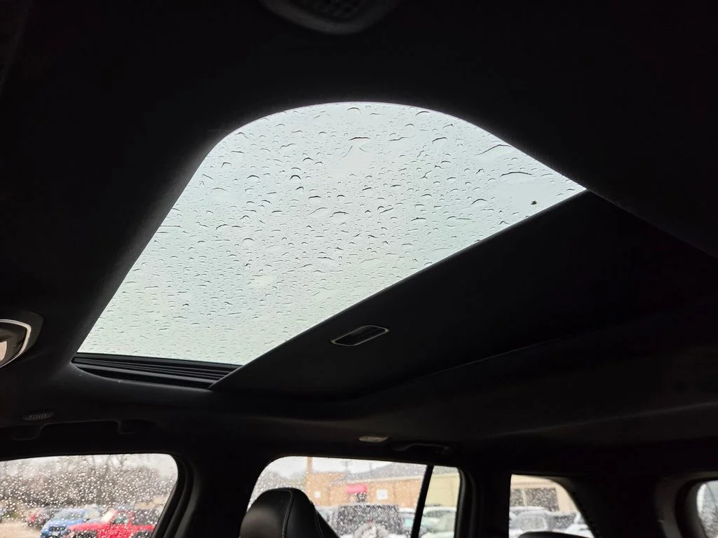 Used 2023 Gray Jeep Altitude X image 17