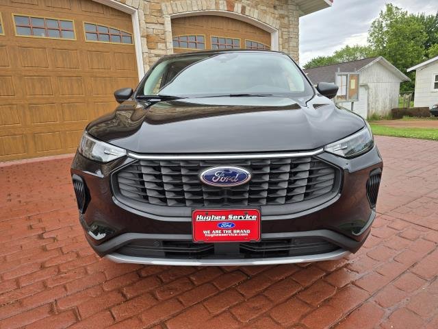 Used 2025 Agate Black FORD ACTIVE image 8