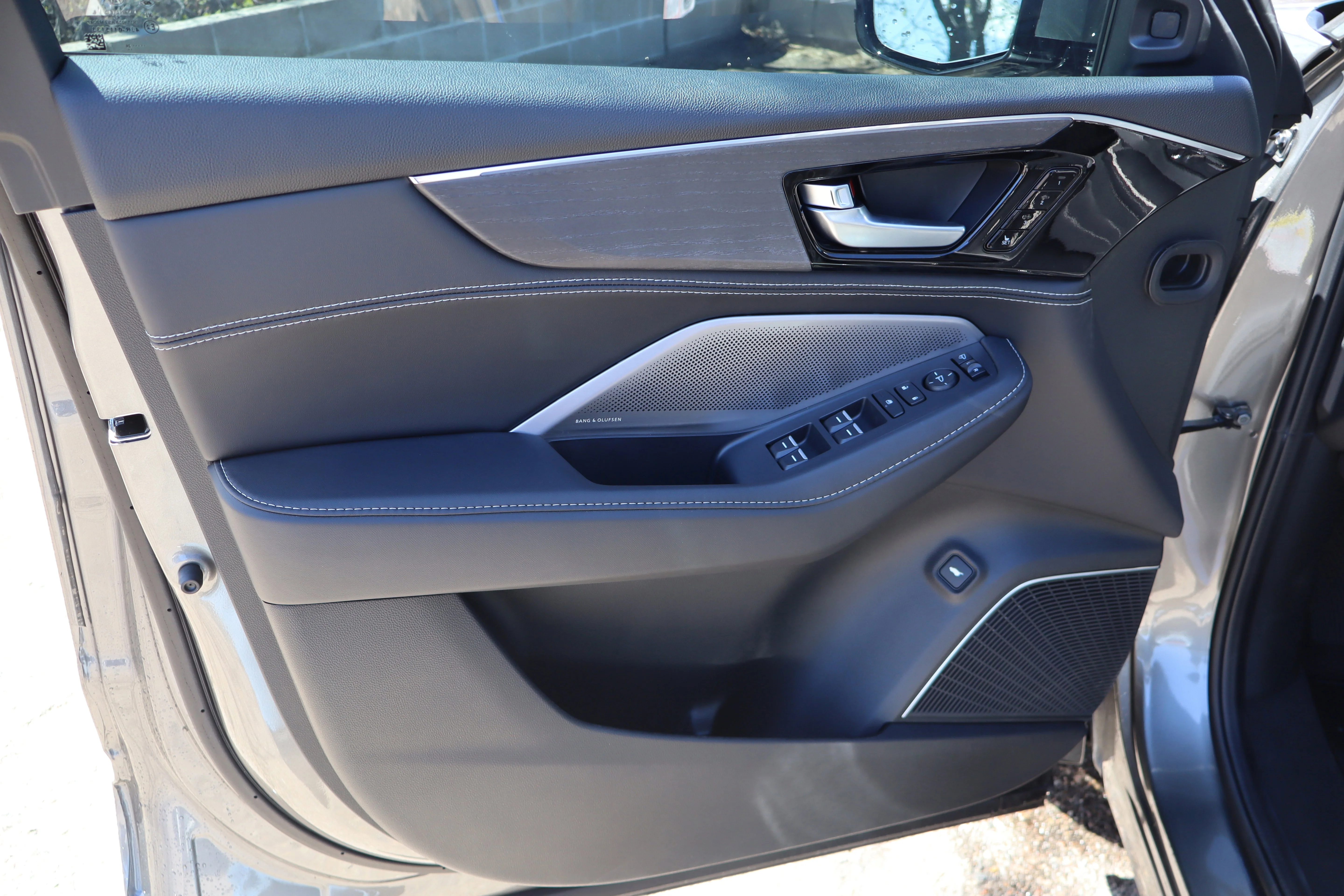 New 2026 Gray Acura w/Advance Package image 23