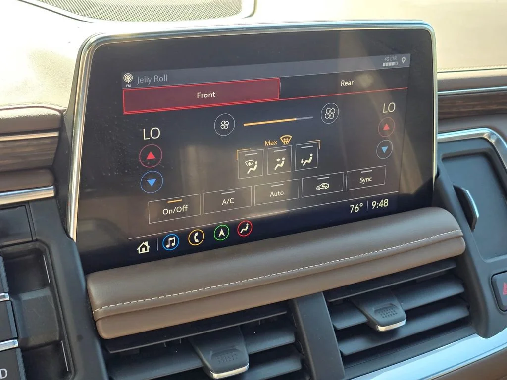 Used 2021 Black Chevrolet High Country image 34