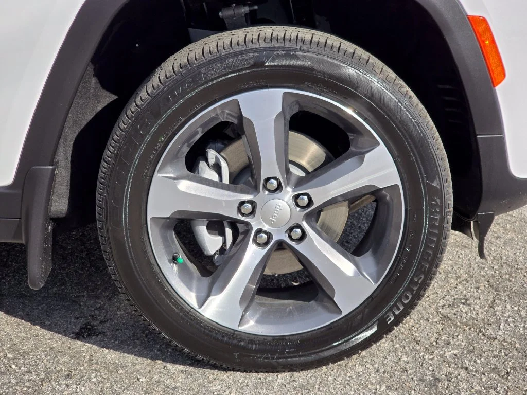 New 2026 White Jeep Limited image 13