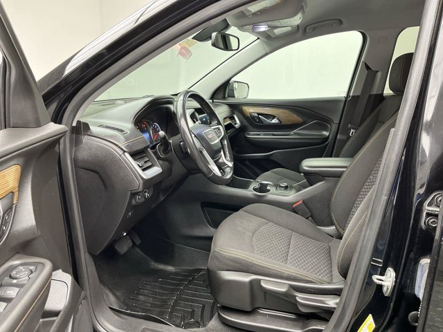 Used 2019 Ebony Twilight Metallic GMC SLE image 3