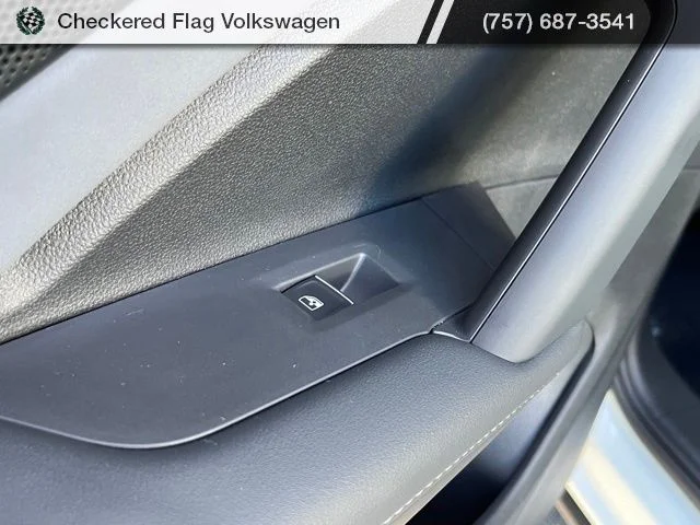 New 2026 White Volkswagen 2.0T SE image 43