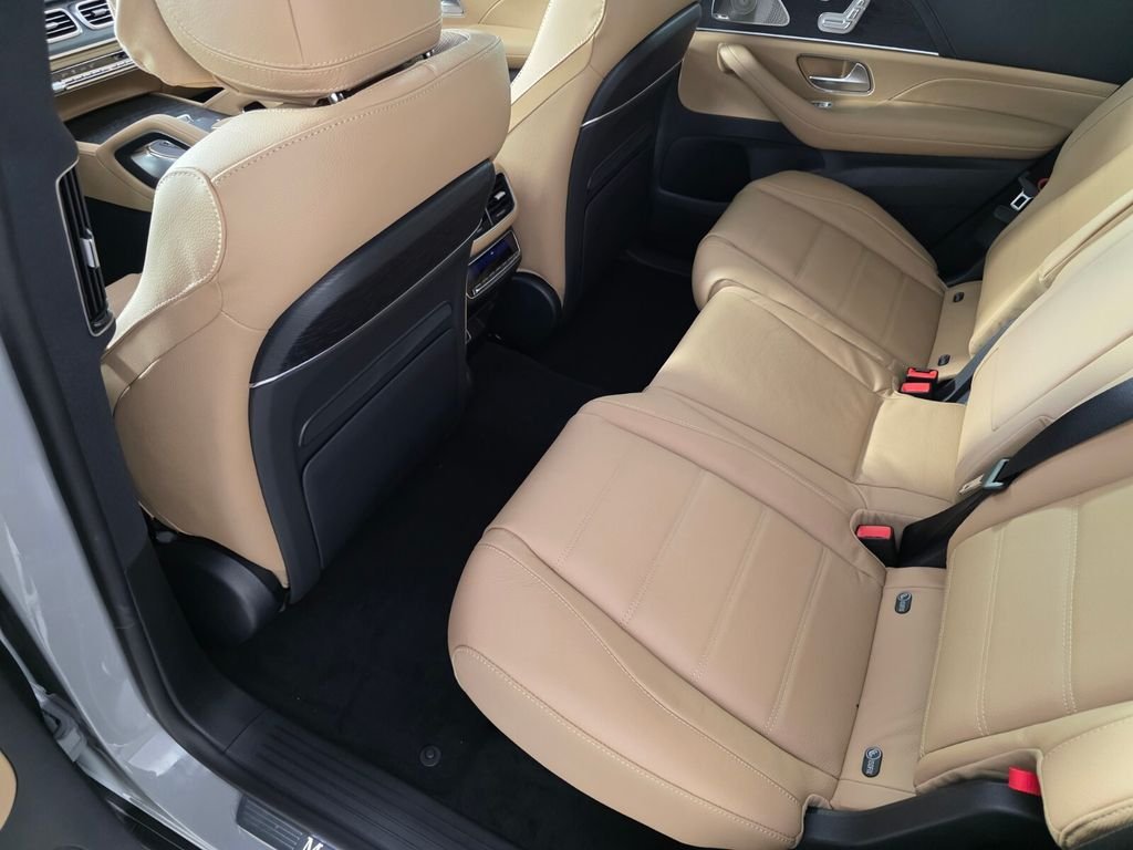 New 2026 MANUFAKTUR Alpine Grey Mercedes-Benz GLS 580 image 12