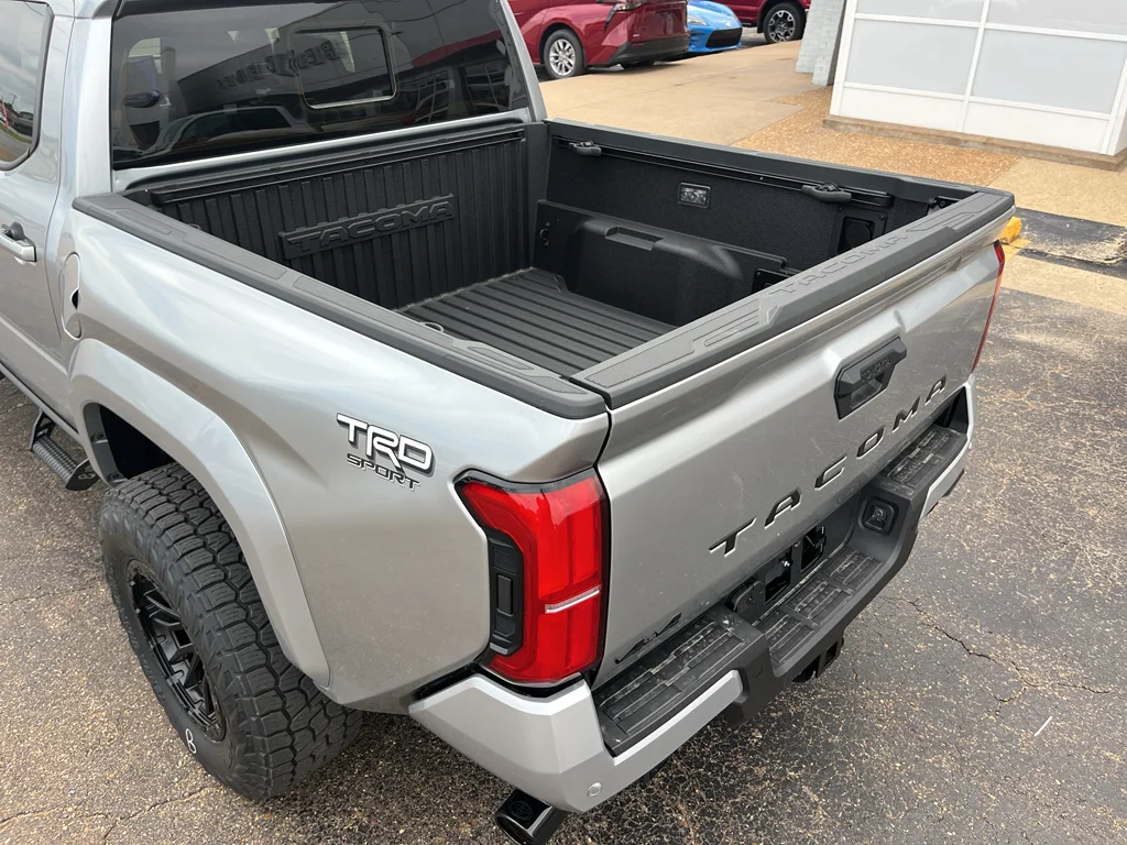 2026 Toyota Tacoma TRD Sport - Photo 25