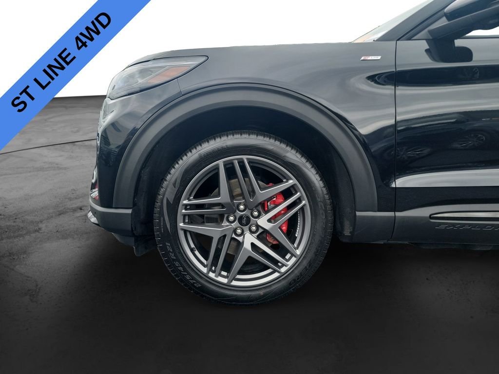 Used 2025 Black Ford ST-Line image 14