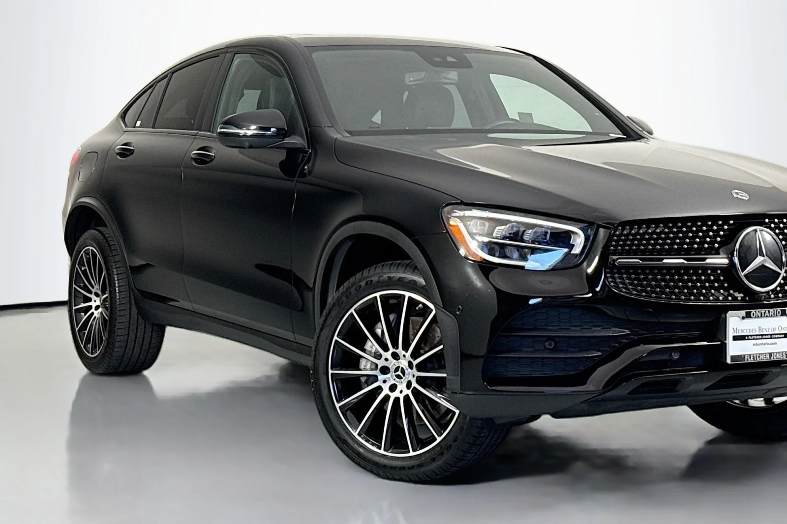 Used 2023 Black Mercedes-Benz 300 image 14