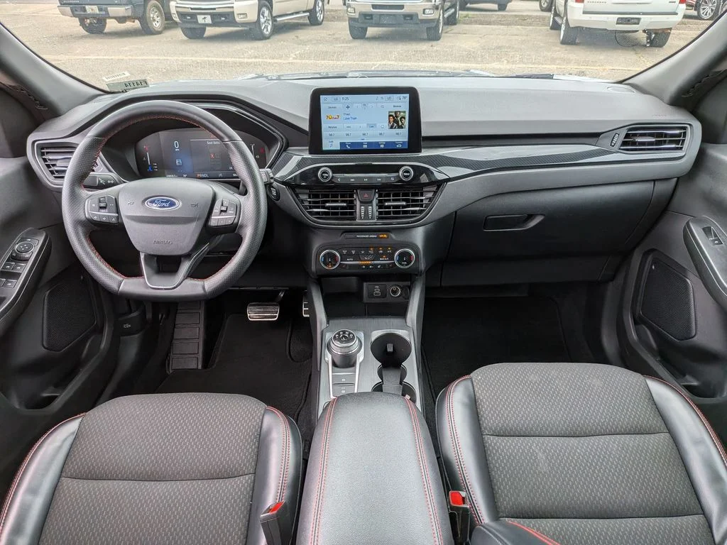 Used 2024 Silver Ford ST-Line image 18