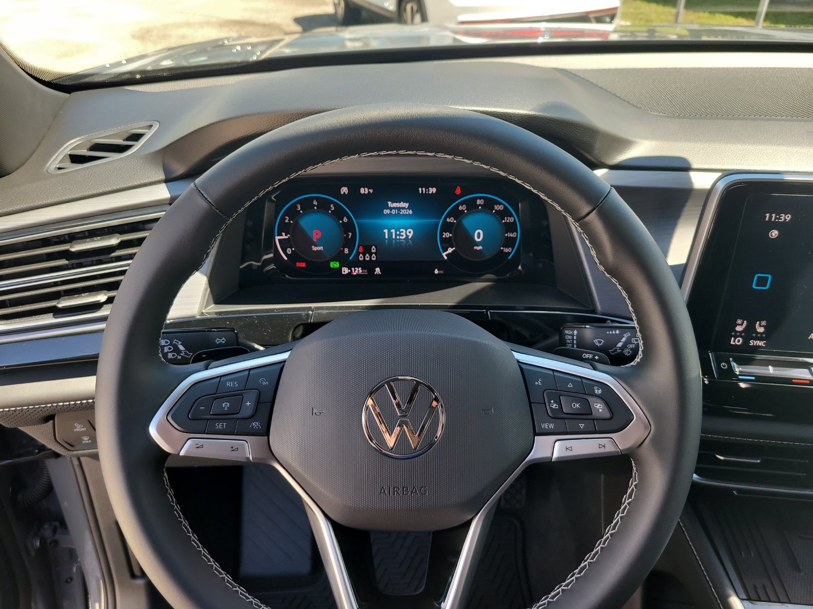 New 2026 Pure Gray Volkswagen 2.0T SE W/TECHNOLOGY image 24