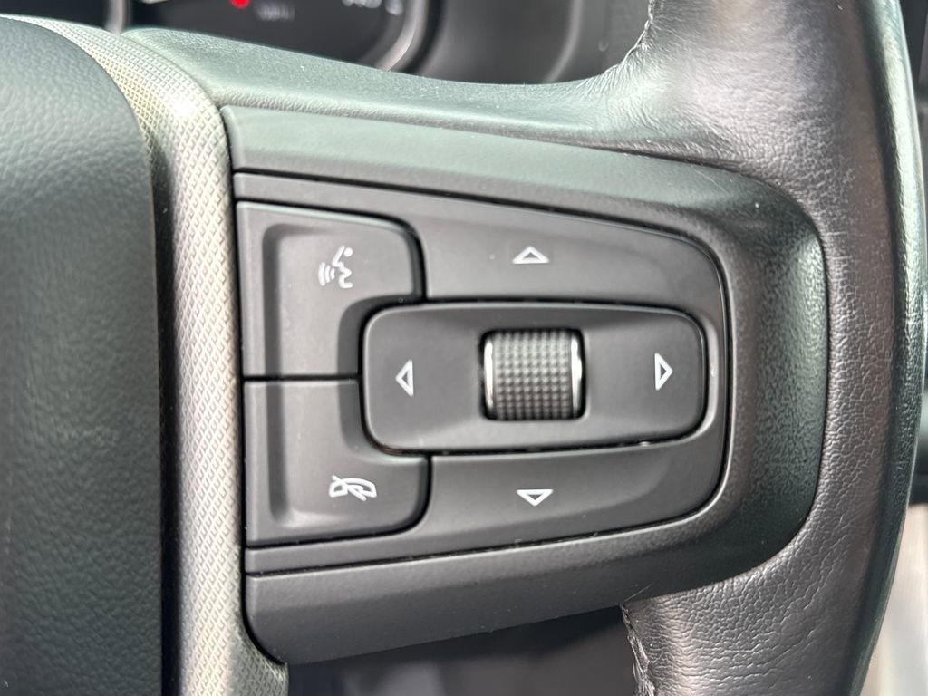 2021 GMC Yukon Denali - Photo 23
