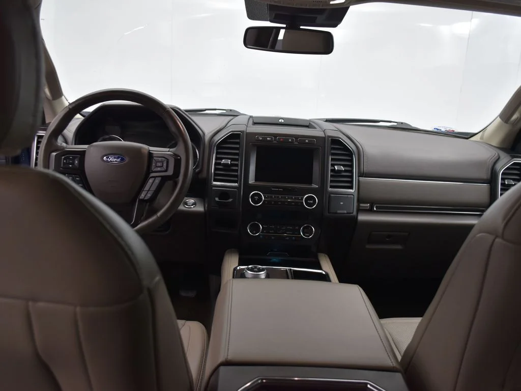 Used 2020 Blue Ford Limited image 21