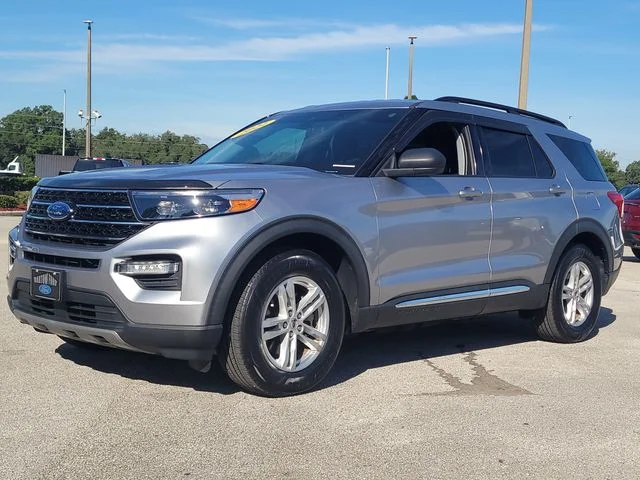 Used 2021 Silver Ford XLT image 34