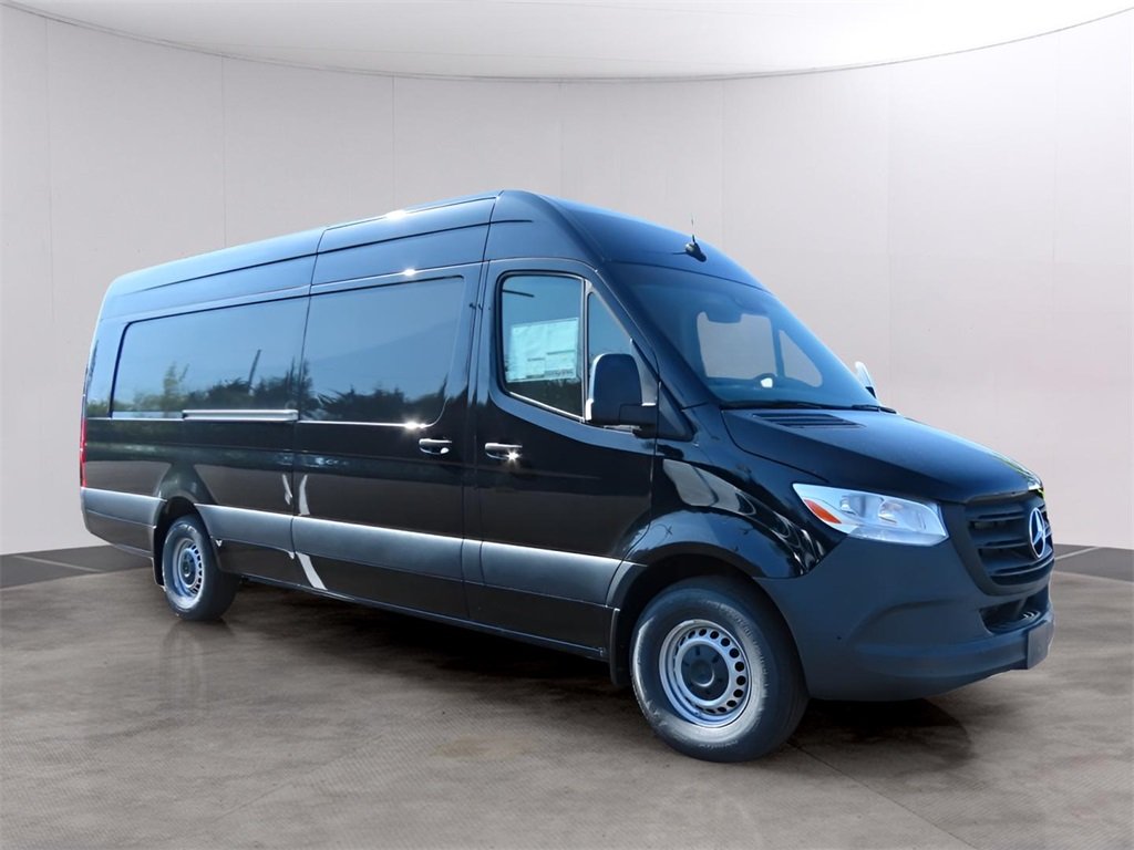 Used 2024 Mercedes-Benz Sprinter Cargo Van Base with VIN W1Y4NDHY2RT171957 for sale in Kansas City