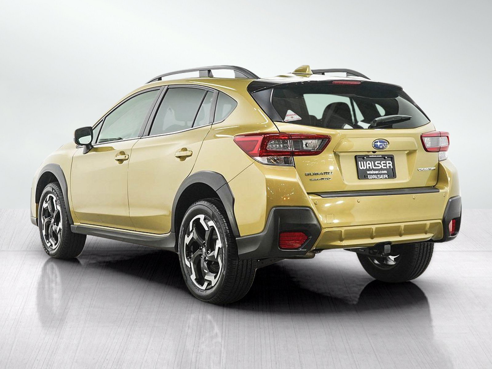 Used 2021 Plasma Yellow Pearl Subaru Limited image 3
