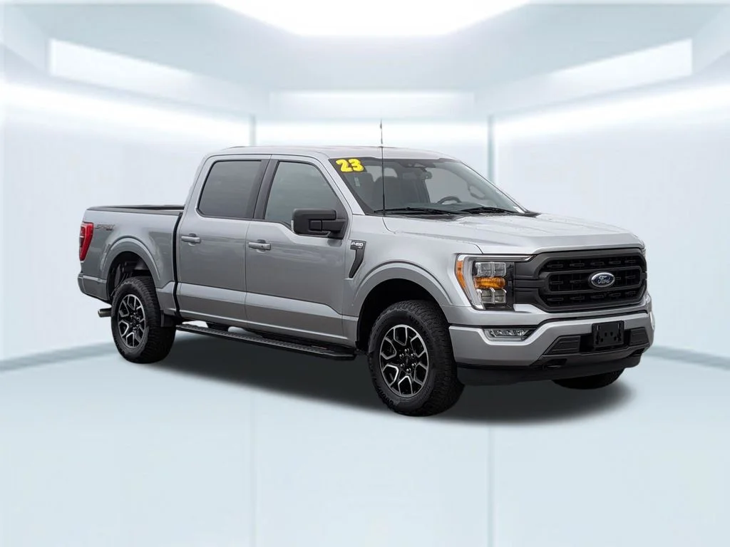 Used 2023 Silver Ford XLT image 8