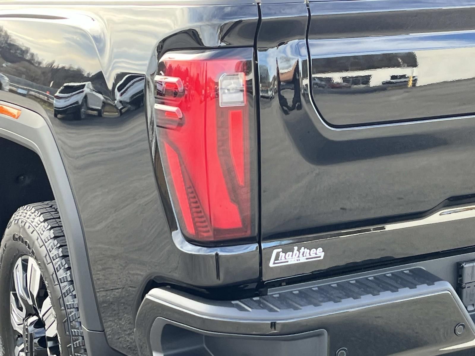 2026 GMC Sierra 2500HD Denali - Photo 6