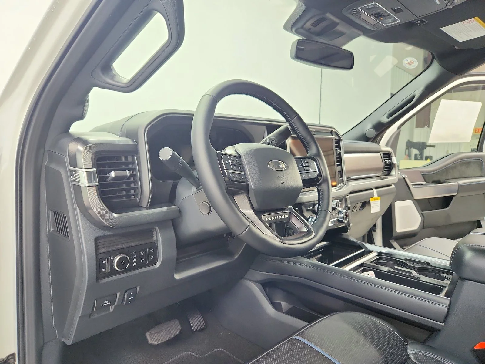 New 2026 White Ford Platinum image 18