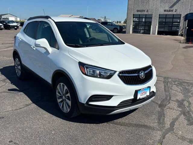 Used 2019 (Includes (CM5) Black Carbon Metallic lower exterior accent color, Paint code W700S.) Buick Preferred image 9