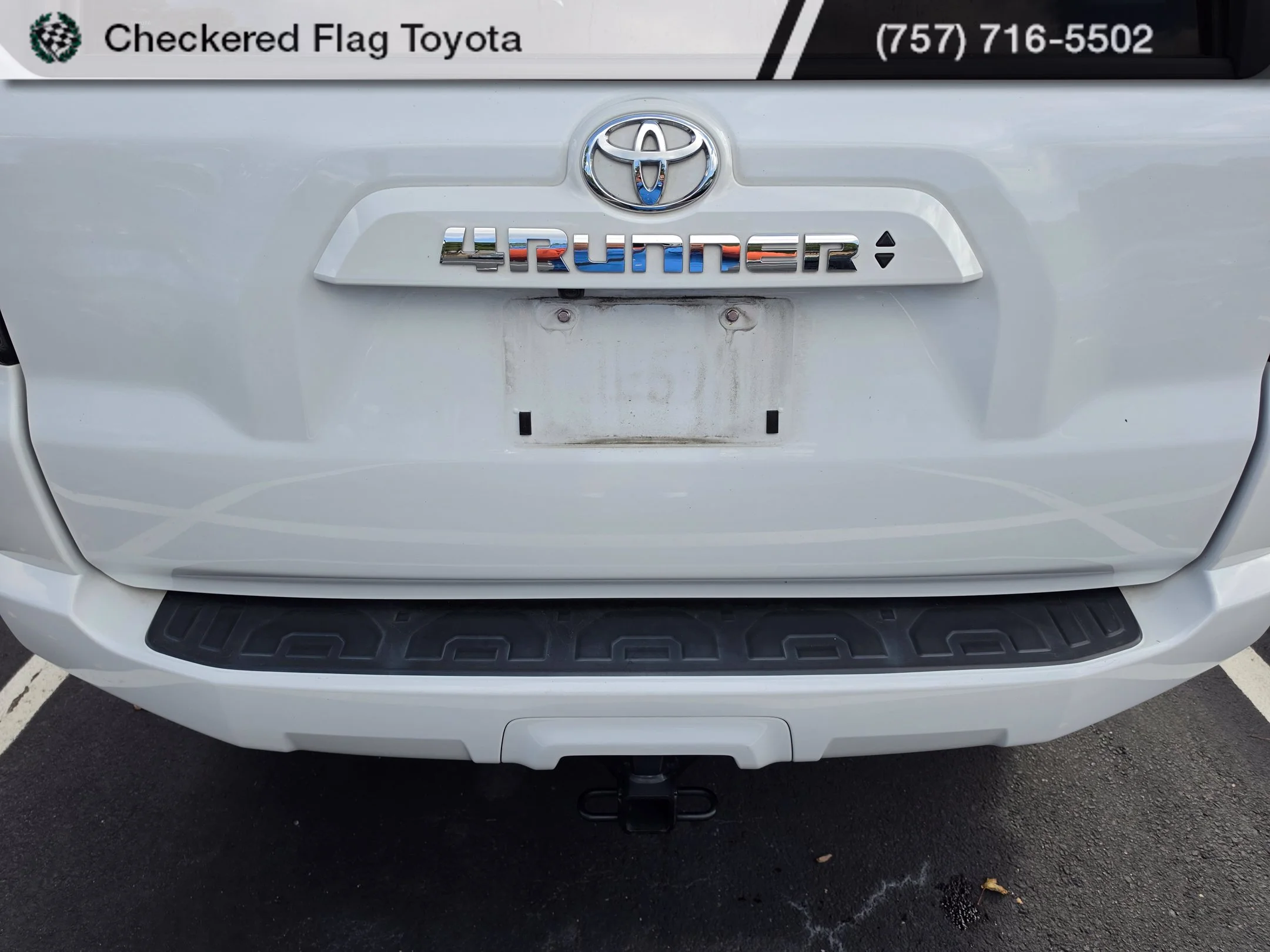 Used 2024 Ice Cap Toyota SR5 Premium image 7