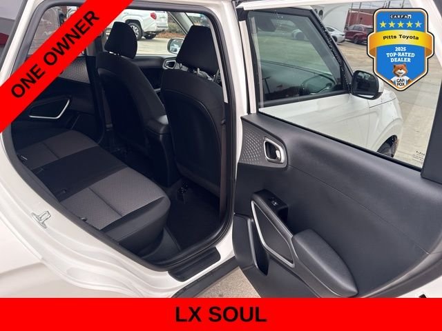 2025 Kia Soul LX - Photo 13