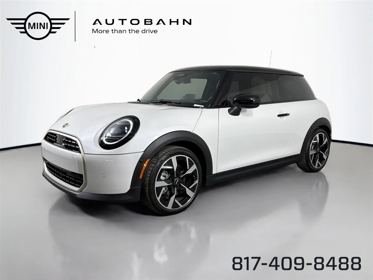 2026 MINI Hardtop's photo