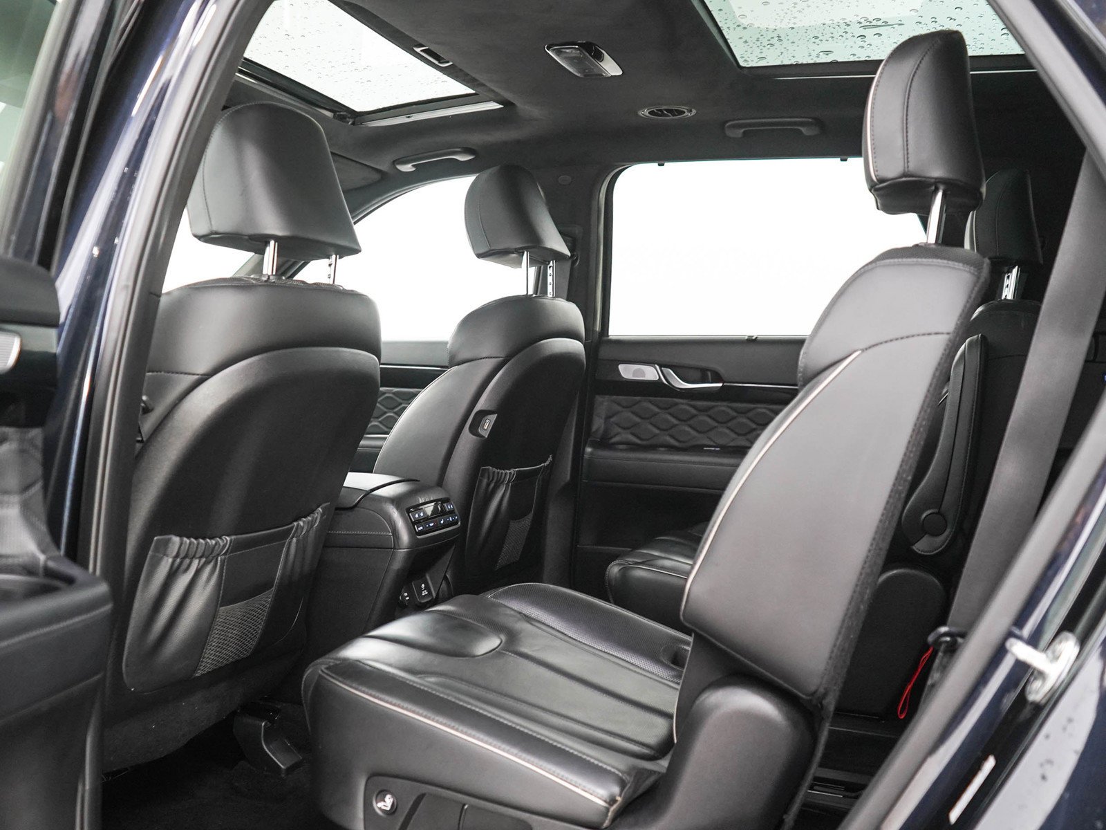 Used 2020 Moonlight Cloud Hyundai Limited AWD image 20