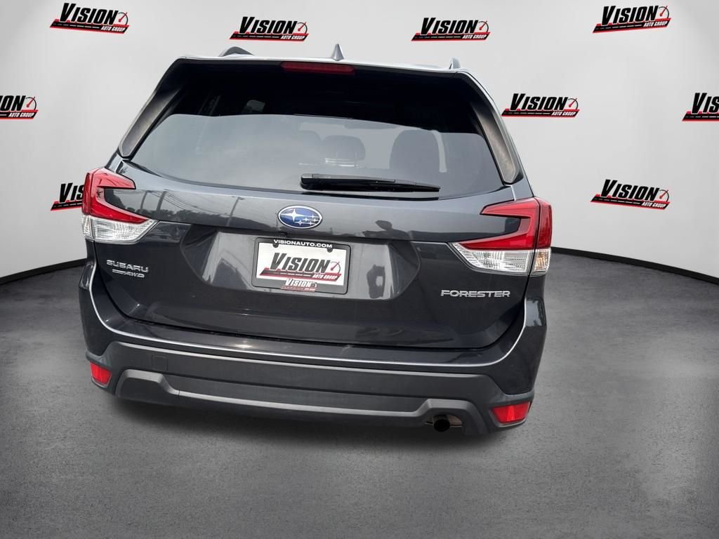 Used 2019 Gray Subaru Premium image 7
