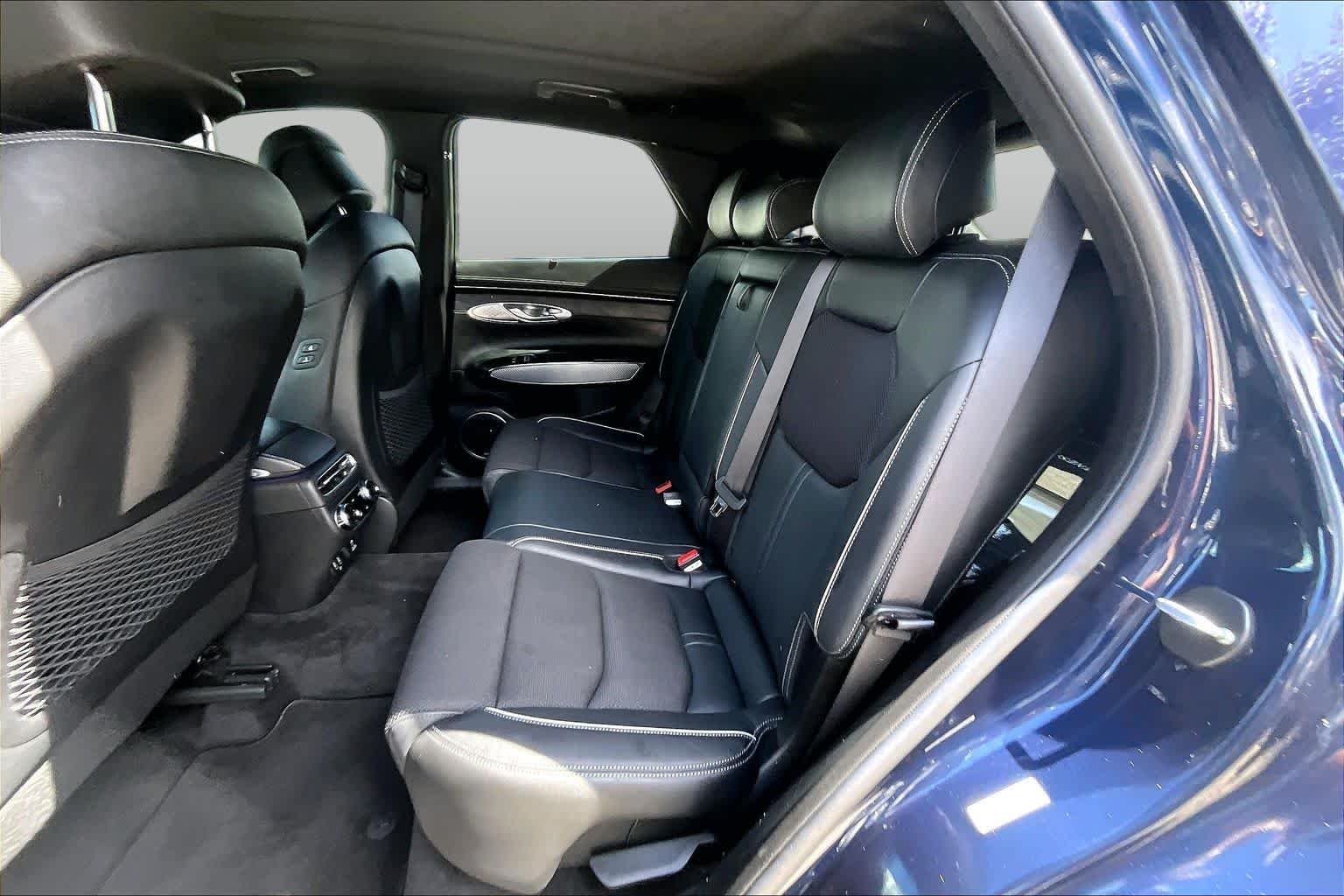 Used 2023 Adriatic Blue Genesis 2.5T image 21