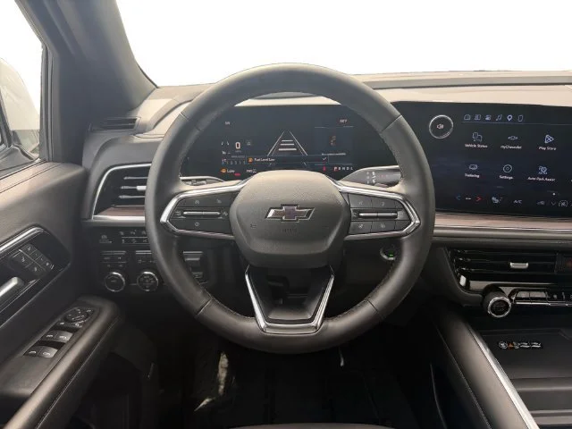 Certified Used 2026 Summit White Chevrolet Z71 image 13