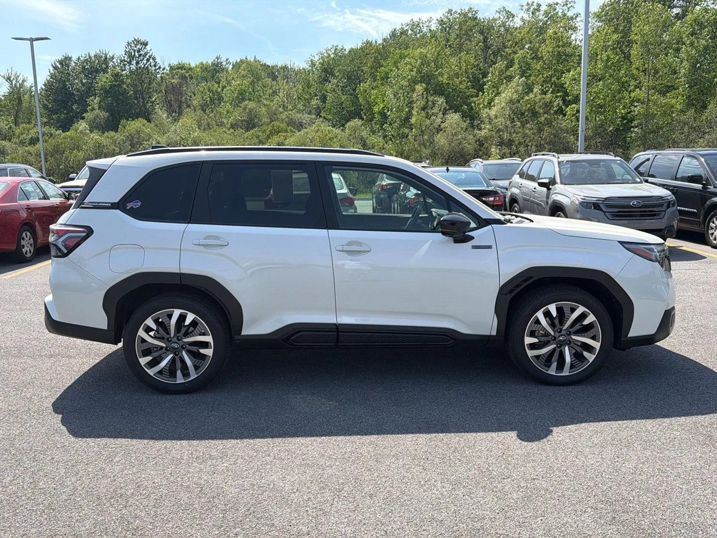 Used 2025 Crystal White Pearl Subaru Touring Hybrid image 3