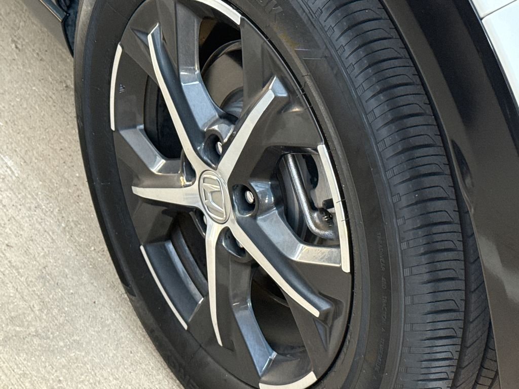 2024 Honda HR-V EX-L - Photo 9