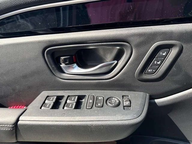 Used 2025 Gray Honda Touring image 10