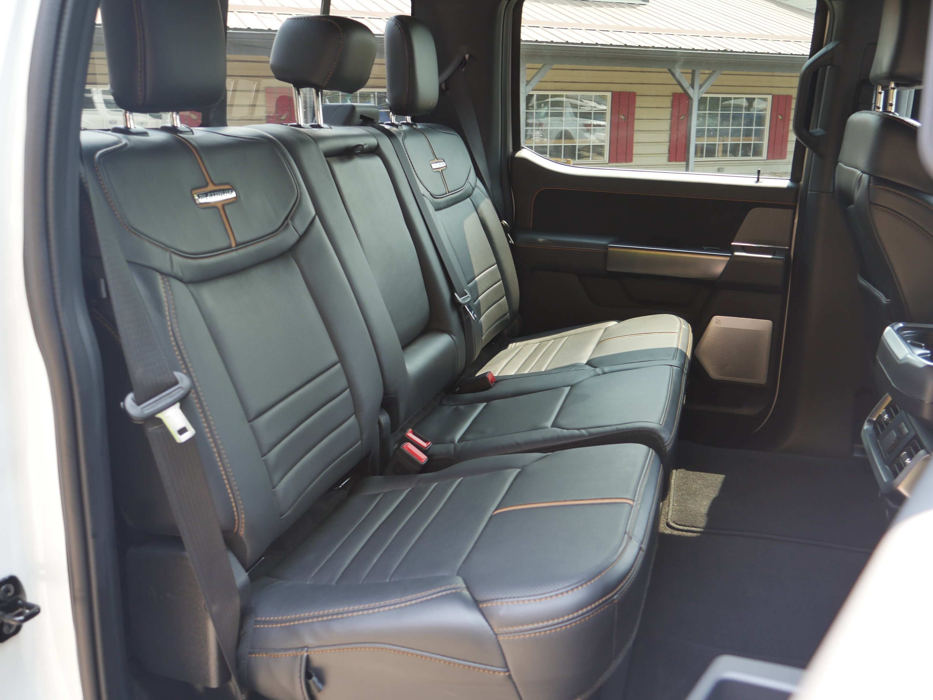 Used 2023 Star White Metallic Tri-Coat Ford Platinum image 32