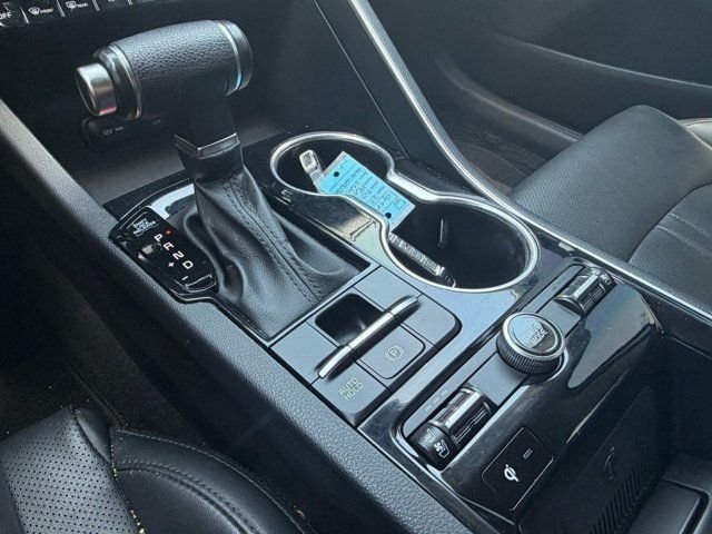 Certified Used 2024 White Kia EX image 25