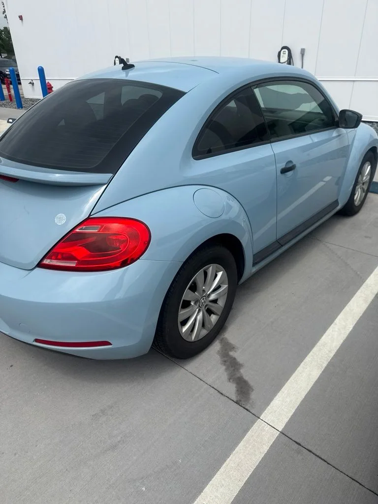 Used 2015  Volkswagen 1.8T image 6