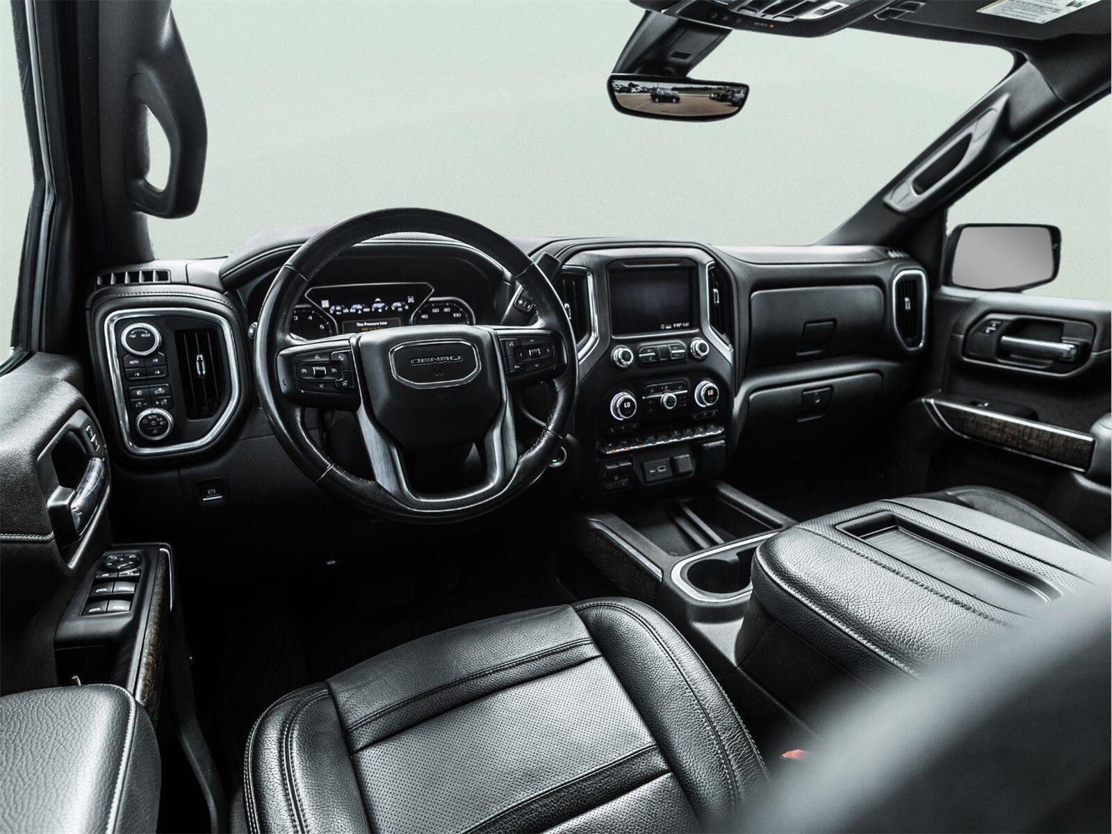 Certified Used 2020 ONYX BLACK GMC Denali image 2