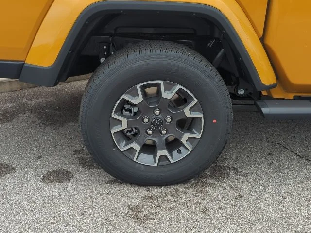 New 2026 Goldilocks Exterior Paint Jeep Sahara image 32