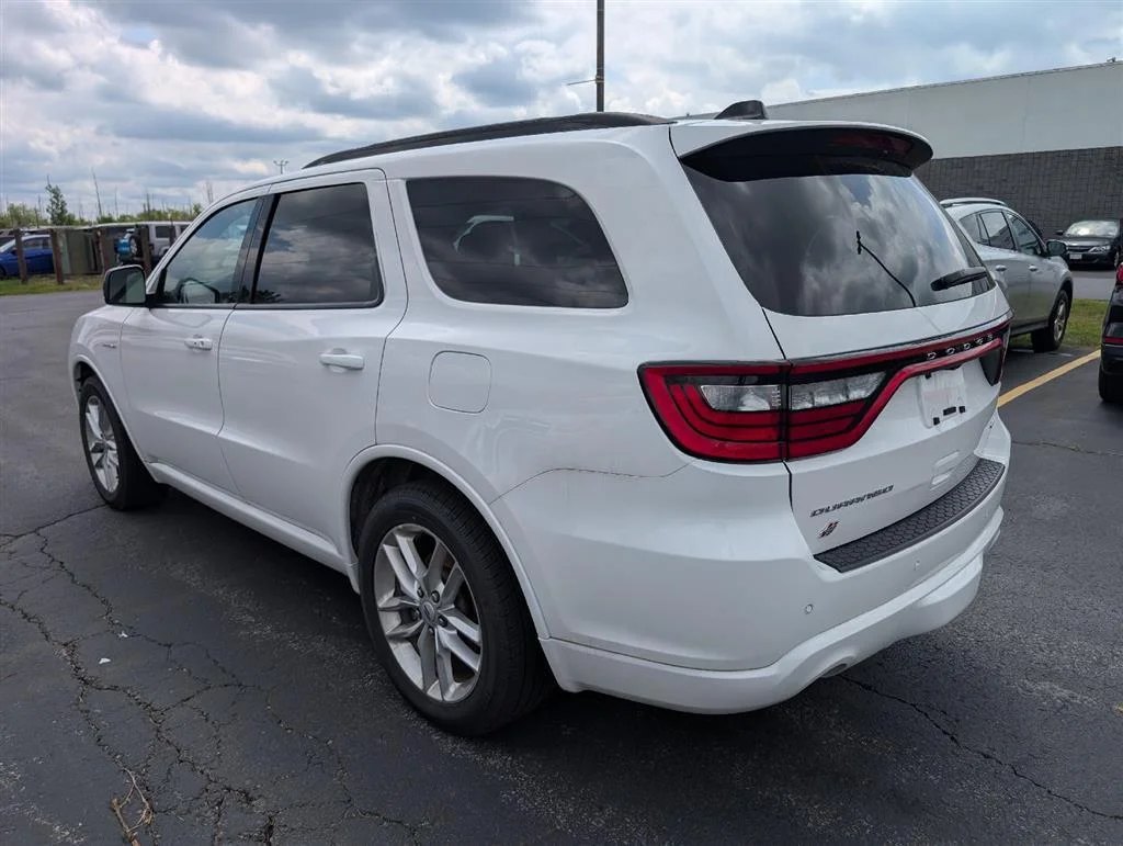 Used 2025 White Knuckle Dodge R/T image 5