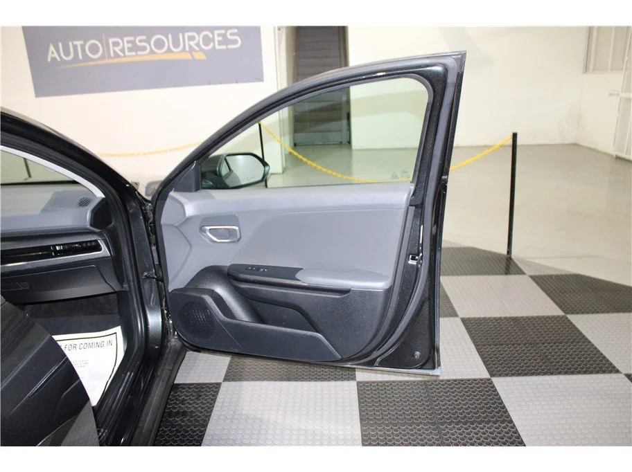 Used 2025 Interstellar Gray Kia LXS image 24