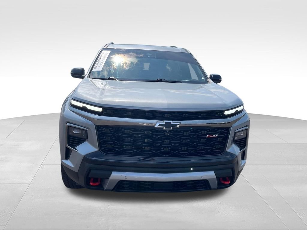 Certified Used 2024 Gray Chevrolet Z71 image 8