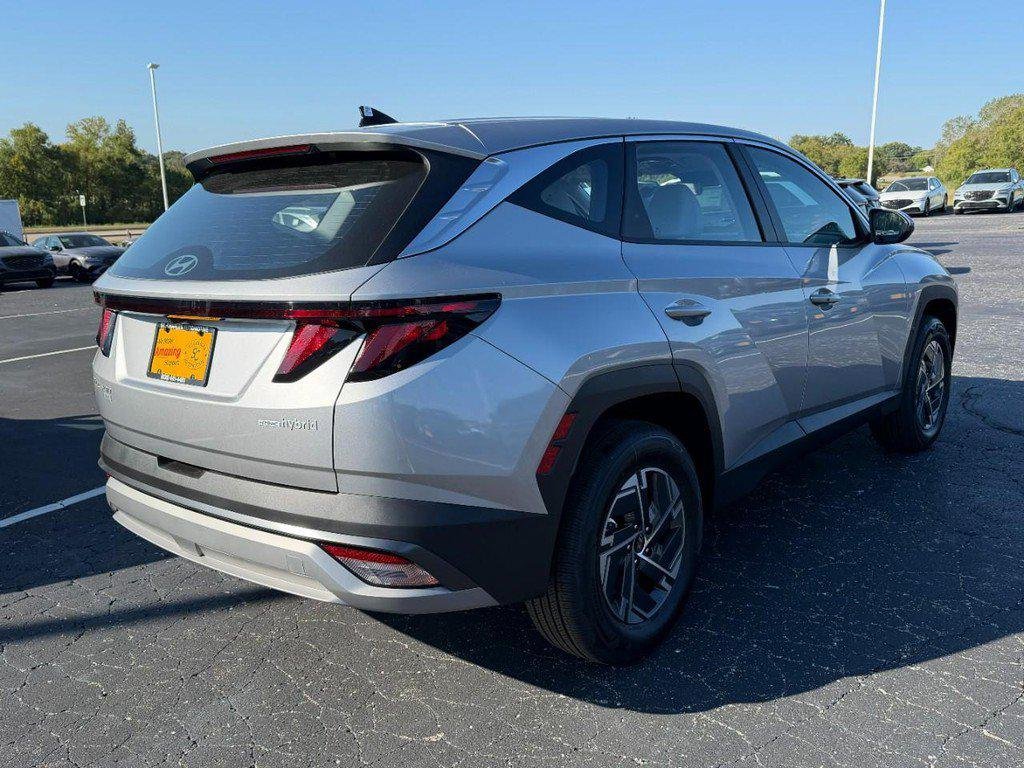 New 2026 Silver Hyundai Blue image 3