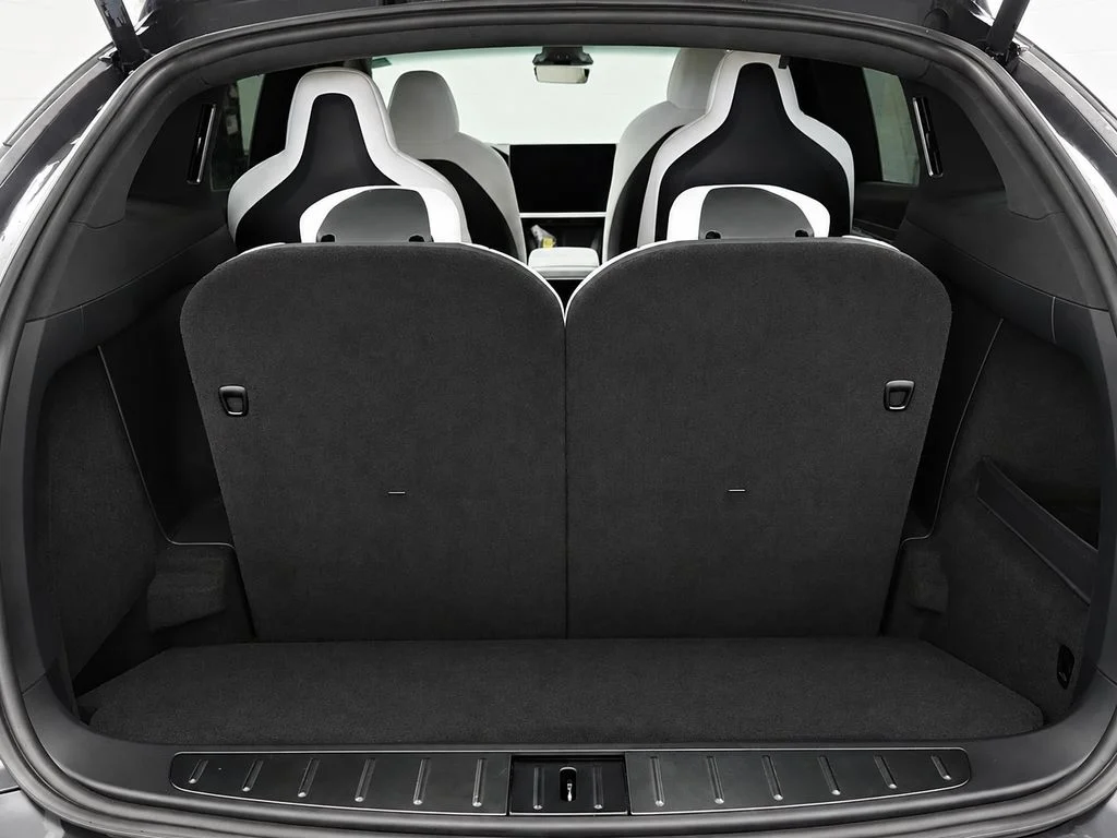 Used 2023 Gray Tesla Standard Range image 6
