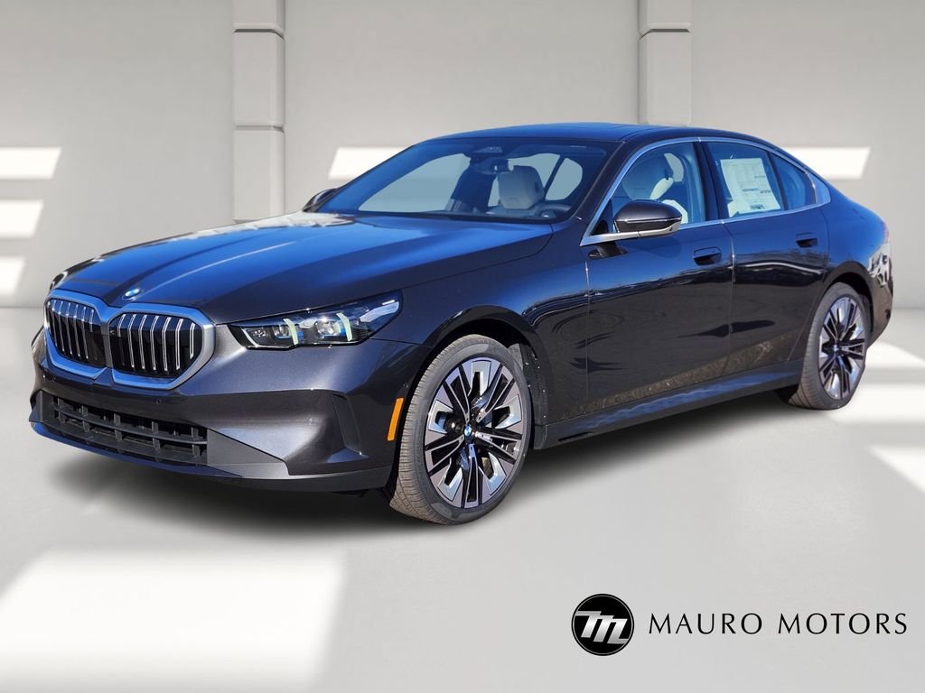 Used 2026 Gray BMW 530i xDrive image 7
