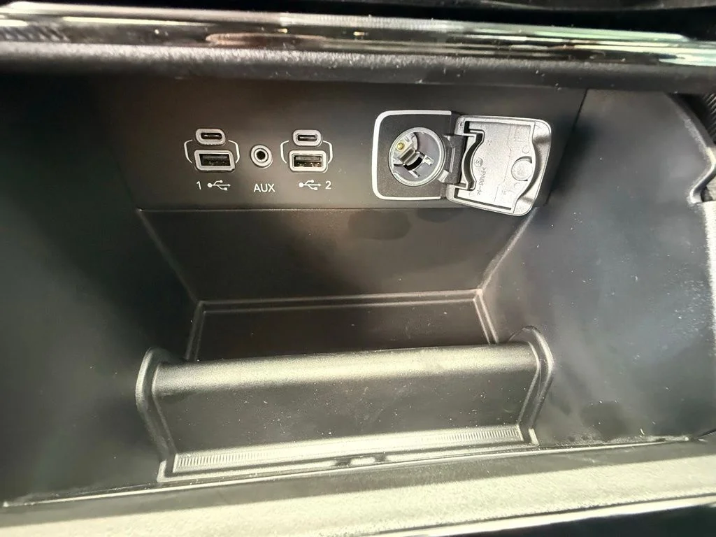 New 2026 Steel Blue Exterior Paint Jeep Limited image 16