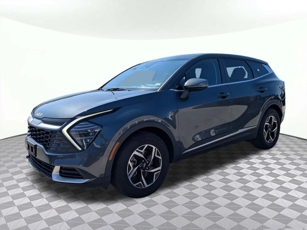 Used 2024 Gray Kia LX image 7