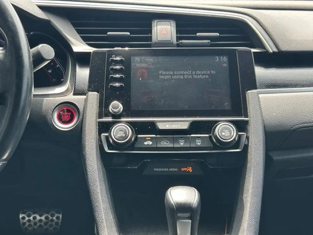 Used 2020  Honda Sport image 15