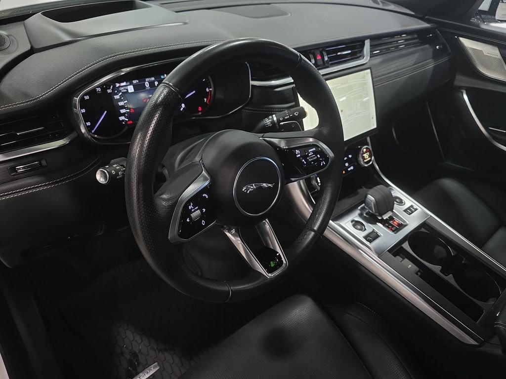 Used 2023 White Jaguar R-Dynamic SE image 16